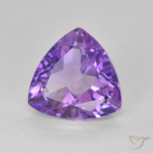 3.09克拉天然紫水晶，胖三角形，VS