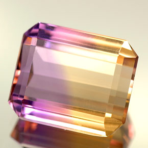 5.57克拉天然双色紫黄晶，祖母绿式切割，12×10毫米，VVS-VS