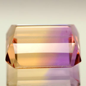 5.57克拉天然双色紫黄晶，祖母绿式切割，12×10毫米，VVS-VS