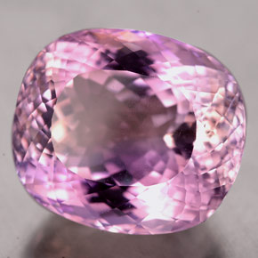 23.99克拉天然双色紫黄晶，垫形剪裁，19.1×16.5毫米，IF