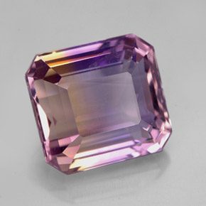 7.00克拉天然双色紫黄晶，祖母绿式切割，11.6×10.7毫米，VVS