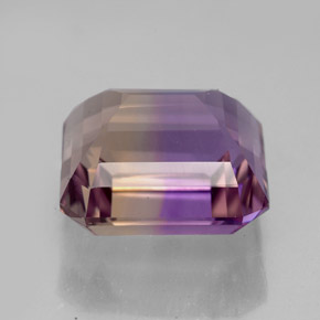 7.00克拉天然双色紫黄晶，祖母绿式切割，11.6×10.7毫米，VVS