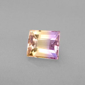 1.33克拉天然双色紫黄晶，异形，6.9×6.1毫米，VS