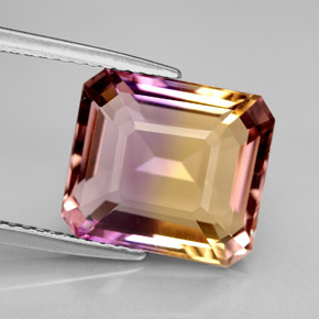 6.21克拉天然双色紫黄晶，祖母绿式切割，11.8×10.5毫米，VVS-VS