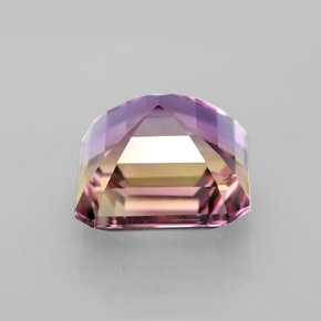 7.09克拉天然双色紫黄晶，祖母绿式切割，11×10.8毫米，IF