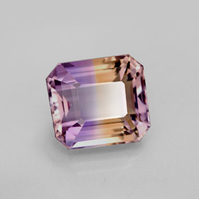 5.79克拉天然双色紫黄晶，祖母绿式切割，11.1×9.9毫米，VVS