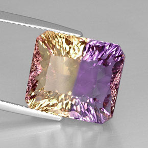 12.12克拉天然双色紫黄晶，祖母绿式切割，14.8×13.2毫米，VVS