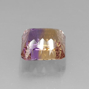 12.51克拉天然双色紫黄晶，祖母绿式切割，13.7×13.5毫米，VVS