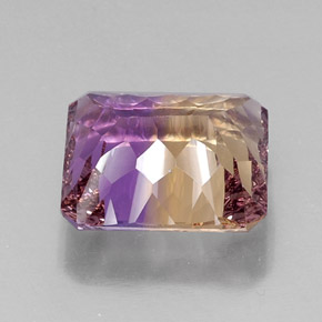 10.76克拉天然双色紫黄晶，祖母绿式切割，14.7×13.1毫米，VVS
