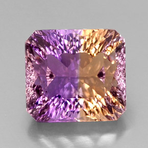 13.58克拉天然双色紫黄晶，祖母绿式切割，14.5×13.3毫米，VVS