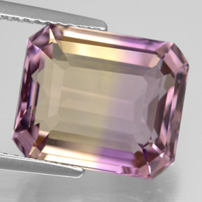 7.85克拉天然双色紫黄晶，祖母绿式切割，12.9×11毫米，VVS