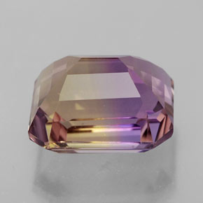 8.32克拉天然双色紫黄晶，祖母绿式切割，12.6×10.8毫米，VVS