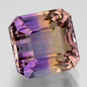 8.63克拉天然双色紫黄晶，祖母绿式切割，11.5×11.2毫米，VVS-VS