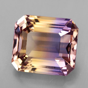 8.16克拉天然双色紫黄晶，祖母绿式切割，12.7×11.2毫米，VVS