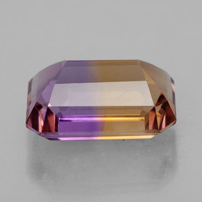 9.44克拉天然双色紫黄晶，祖母绿式切割，15.1×10.8毫米，VVS