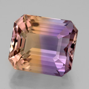 9.48克拉天然双色紫黄晶，祖母绿式切割，12.9×11.2毫米，VVS
