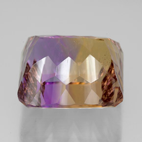 13.95克拉天然双色紫黄晶，祖母绿式切割，14.4×13.5毫米，VVS-VS