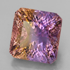 14.07克拉天然双色紫黄晶，祖母绿式切割，14.1×13.4毫米，VVS
