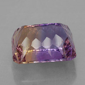 13.10克拉天然双色紫黄晶，祖母绿式切割，15.1×12.9毫米，VVS