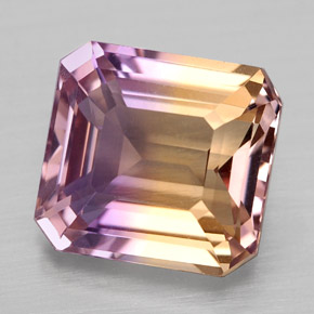 4.39克拉天然双色紫黄晶，祖母绿式切割，10.2×9.6毫米，VVS