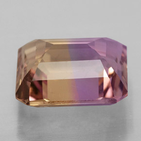 4.28克拉天然双色紫黄晶，祖母绿式切割，10.6×9.5毫米，VVS
