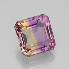 2.90克拉天然双色紫黄晶，祖母绿式切割，8.6×8.3毫米，VVS