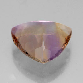 7.13克拉天然双色紫黄晶，三角形，14×13.5毫米，VVS-VS