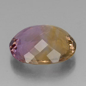 22.00克拉天然双色紫黄晶，椭圆形切割，21×18.1毫米，VVS