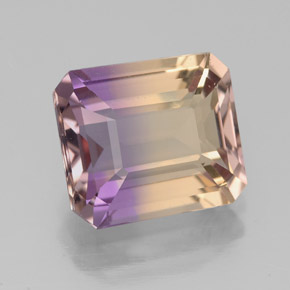 3.45克拉天然双色紫黄晶，祖母绿式切割，9.9×8.7毫米，VVS-VS