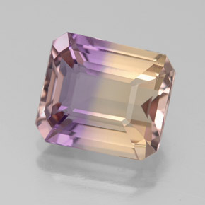 3.45克拉天然双色紫黄晶，祖母绿式切割，9.9×8.7毫米，VVS-VS