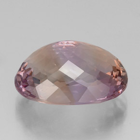 17.90克拉天然双色紫黄晶，椭圆形切割，19.8×14.6毫米，IF