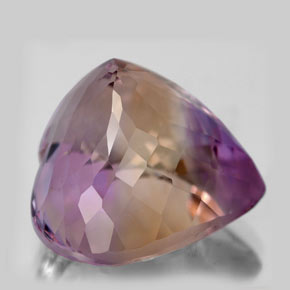 16.08克拉天然双色紫黄晶，心形，17×15.3毫米，VS
