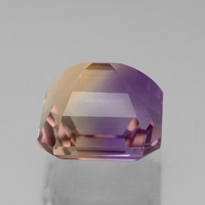 5.50克拉天然双色紫黄晶，祖母绿式切割，10×9.9毫米，VVS
