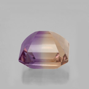 5.98克拉天然双色紫黄晶，祖母绿式切割，10.5×10.2毫米，VVS-VS