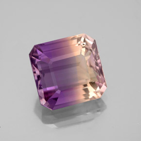 4.26克拉天然双色紫黄晶，祖母绿式切割，9.8×9.5毫米，VVS-VS