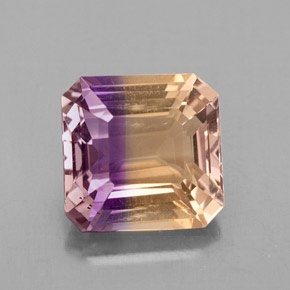 4.37克拉天然双色紫黄晶，祖母绿式切割，10×9.7毫米，VS
