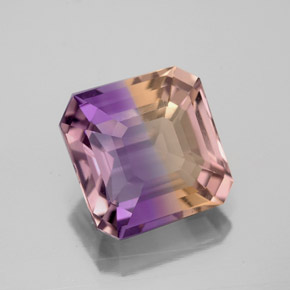 3.91克拉天然双色紫黄晶，祖母绿式切割，9.8×9.8毫米，VVS-VS