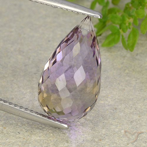 8.61克拉天然双色紫黄晶，水滴珠形切工，16.9×9.7毫米，VVS
