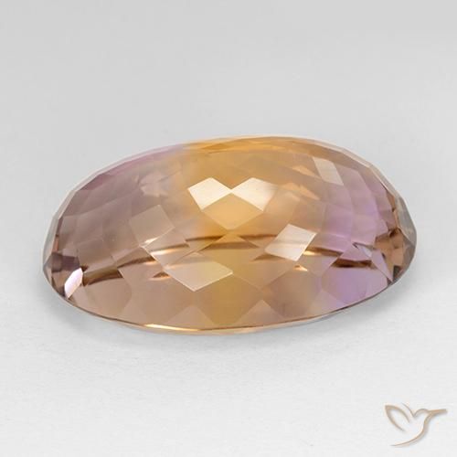 30.84克拉天然紫黄晶，椭圆形，VVS