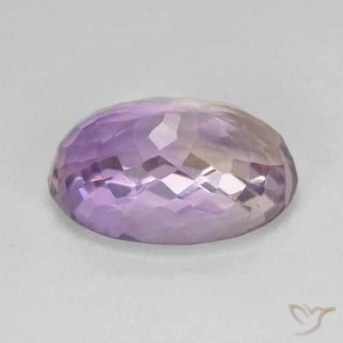 8.90克拉天然紫黄晶，椭圆形，VVS