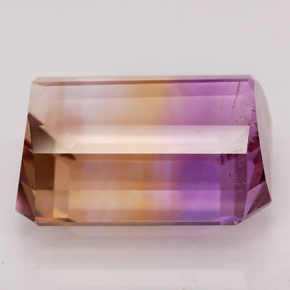 16.32克拉天然黄色紫黄晶，祖母绿式切割，17.6×12.5毫米，SI