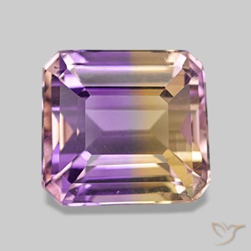 4.22克拉天然双色紫黄晶，祖母绿式切割，9.4×8.7毫米，VVS-VS