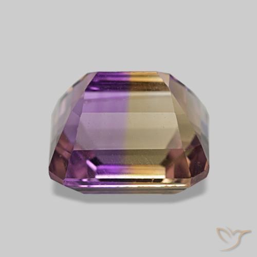 3.42克拉天然双色紫黄晶，祖母绿式切割，8.7×8.1毫米，VVS-VS