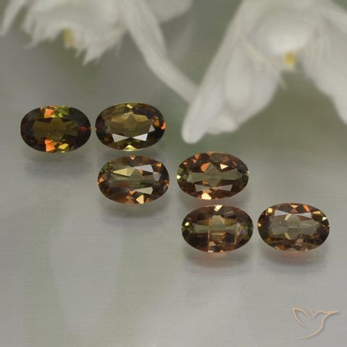 2.36ctw 天然 彩色 红柱石, 椭圆形, VVS-VS
