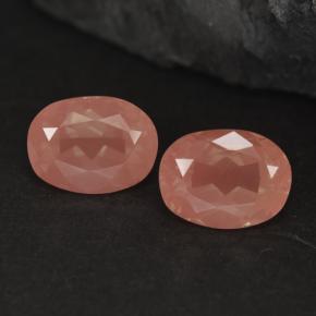 3.02天然红色中长拉长石，椭圆形切割，8.3×6.3毫米，VVS-VS
