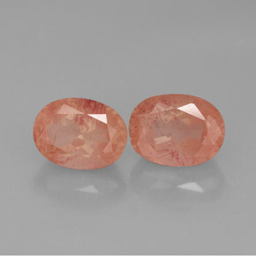 克拉天然中长石拉长石，椭圆形切割，半透明