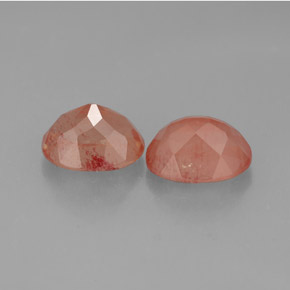 克拉天然中长石拉长石，椭圆形切割，半透明