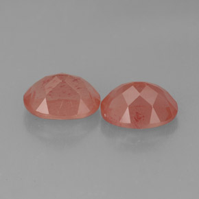 克拉天然中长石拉长石，椭圆形切割，半透明