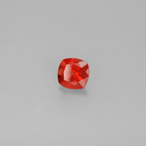 0.72克拉天然中长石拉长石，垫形剪裁，VS