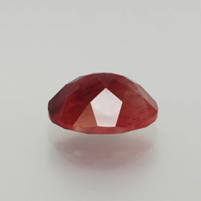 2.40克拉天然中长石拉长石，椭圆形切割，半透明